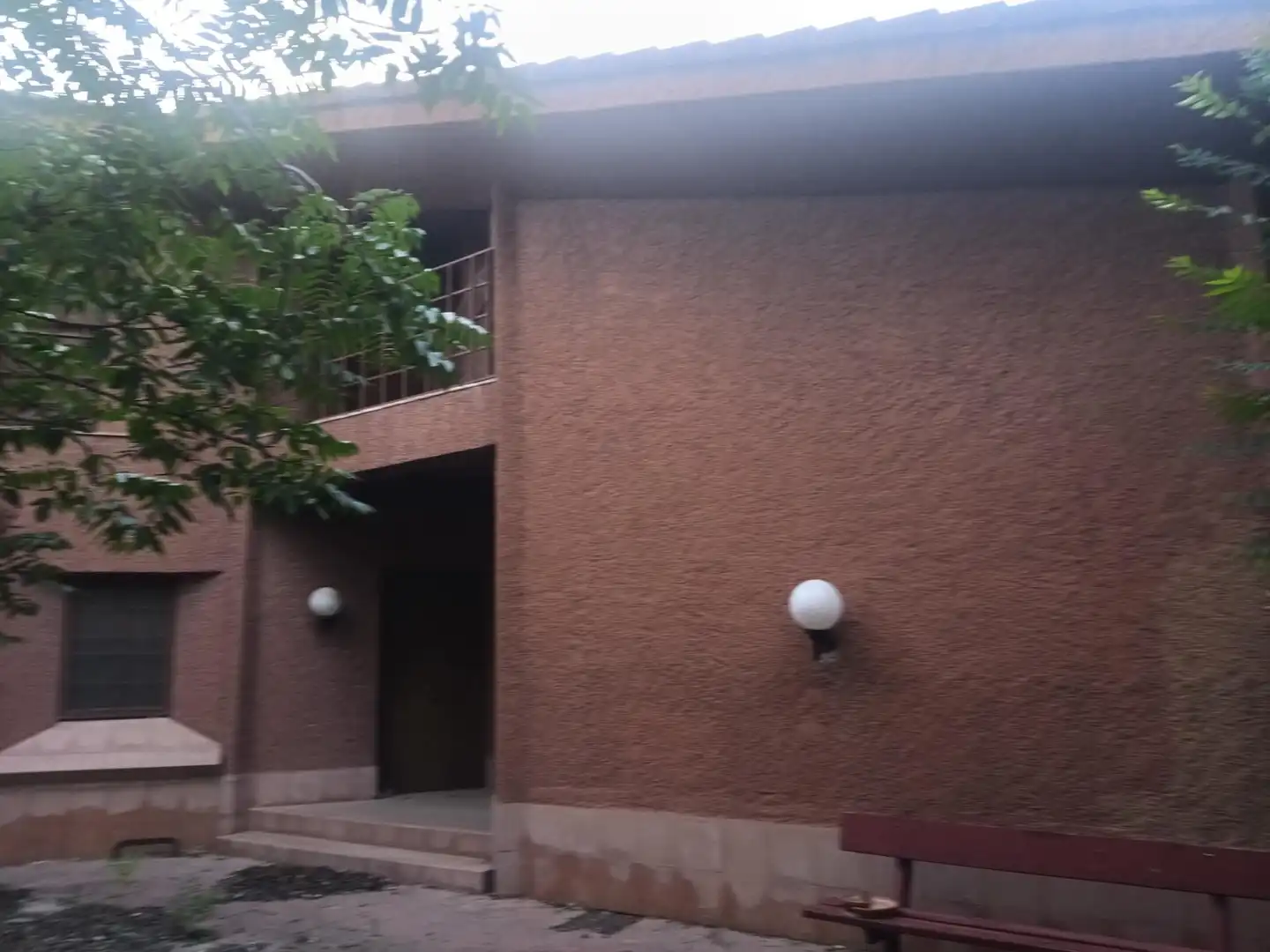 Vista exterior de Casa o xalet en venda en Ainzón amb Calefacció, Jardí privat i Terrassa