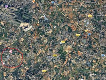 Casa con piscina in vendita a Poligono Mas del Jutge