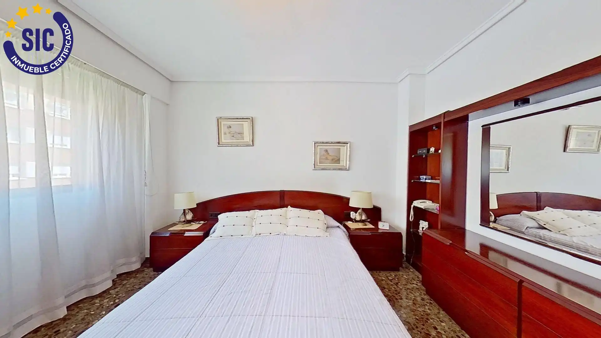 Habitación de Piso en venta en Valencia con Aire acondicionado, Calefacción y Balcón