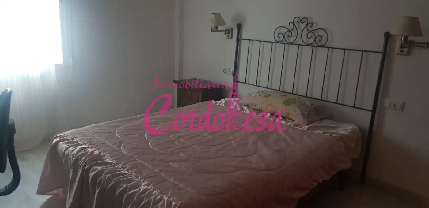 Habitación de Piso de alquiler en Córdoba con Aire acondicionado, Calefacción y Amueblado