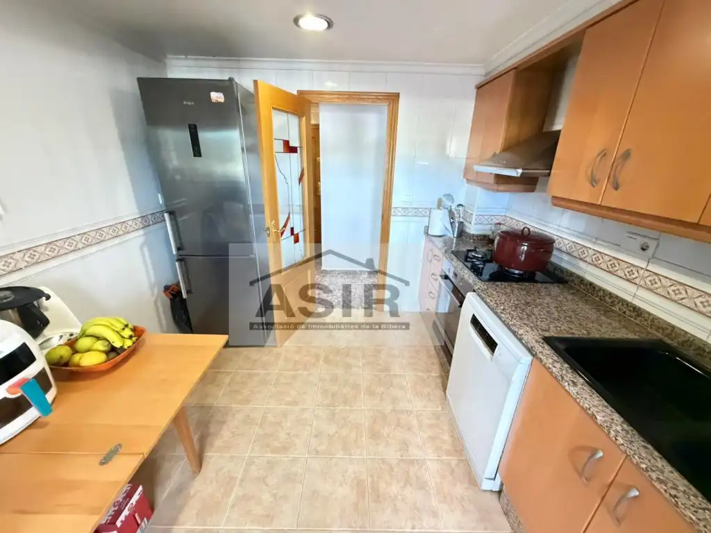 Kitchen of Flat for sale in Alzira  with Air Conditioner
