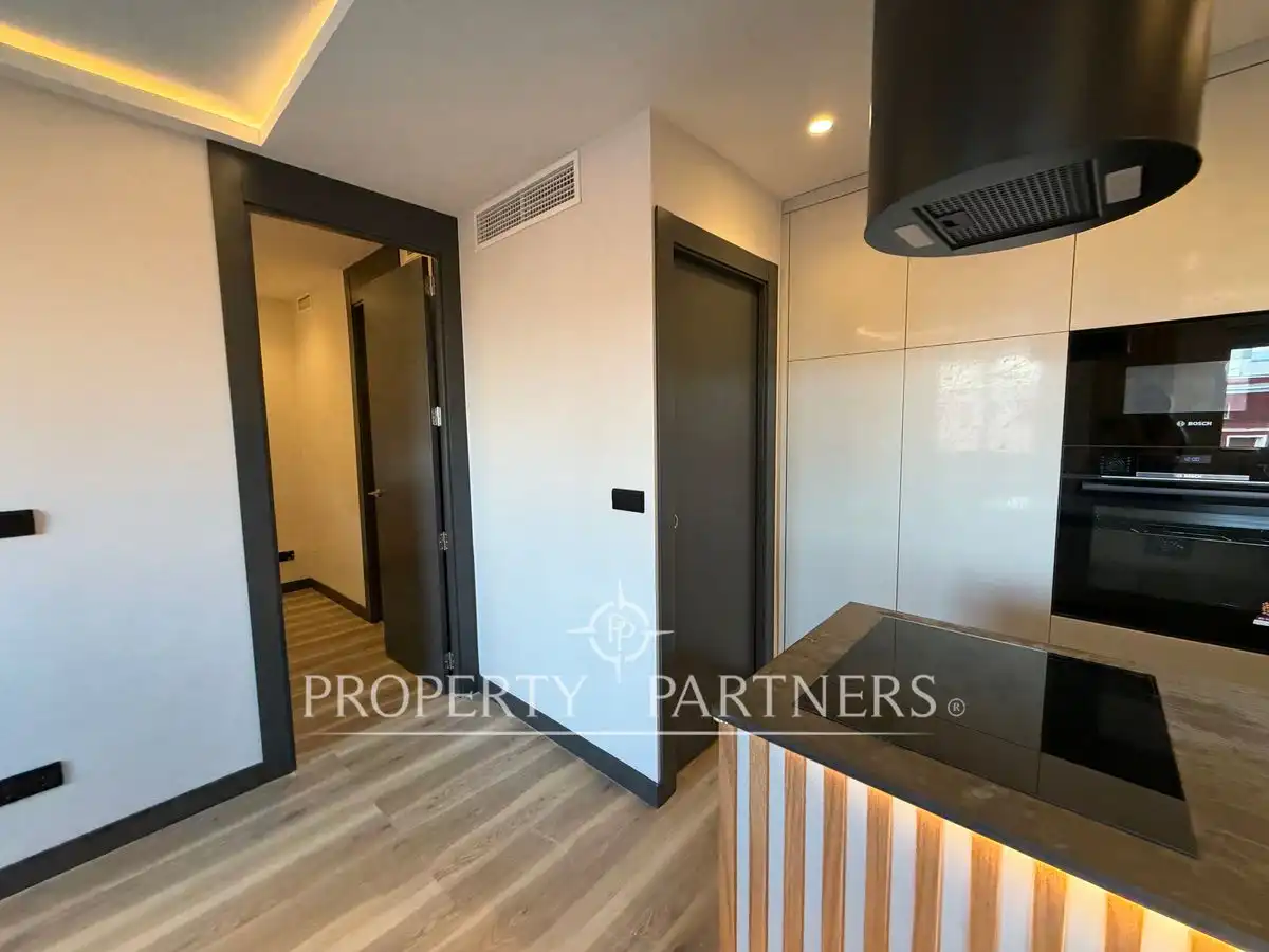 Cocina de Apartamento de alquiler en Madrid con Aire acondicionado y Piscina