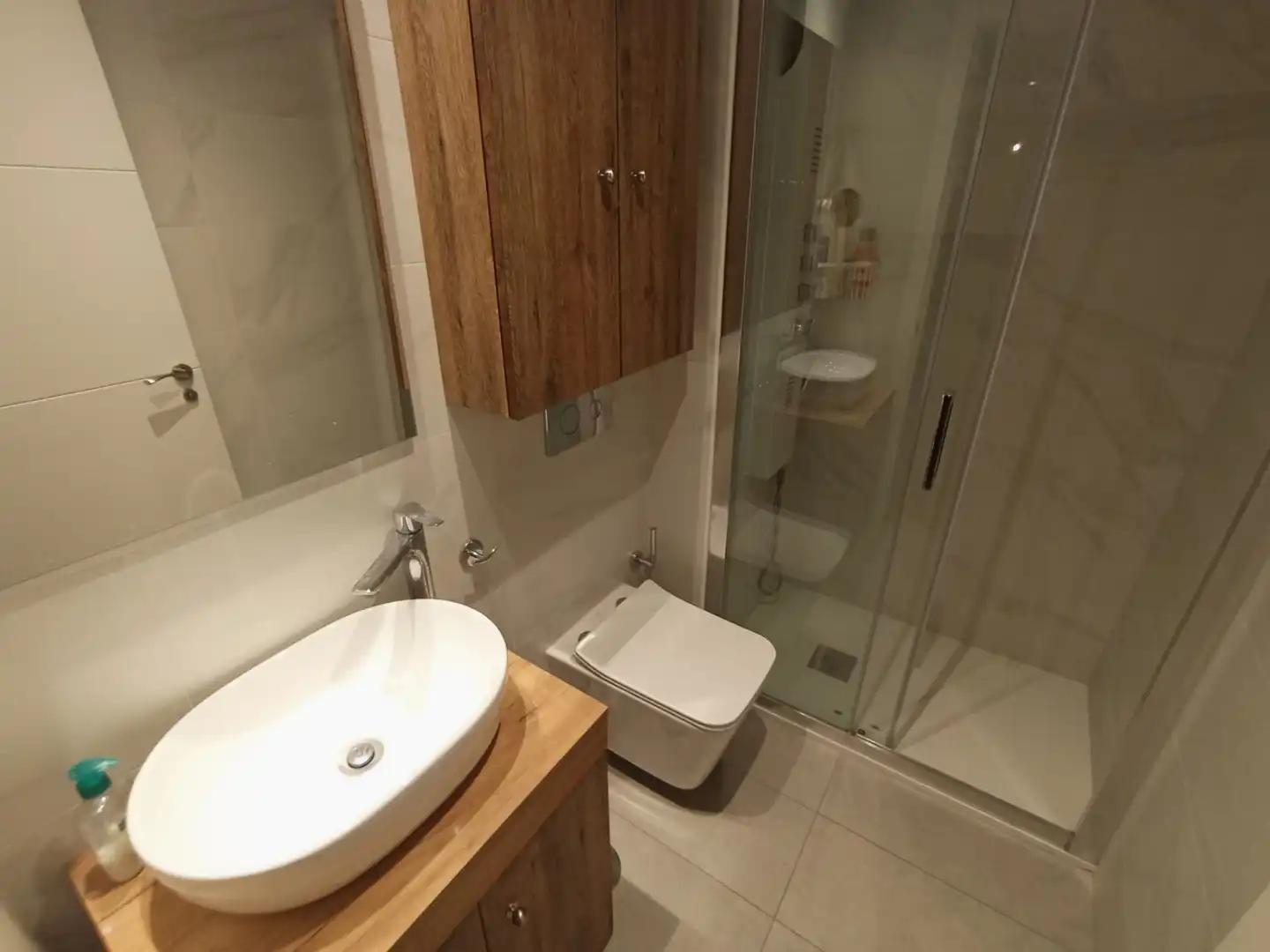 Baño de Piso en venta en Madrid con Aire acondicionado, Calefacción y Terraza