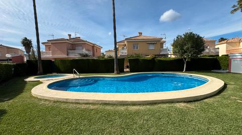 Foto 3 de Casa adosada en venda a Avinguda de Gaudi, Oliva Nova, Valencia