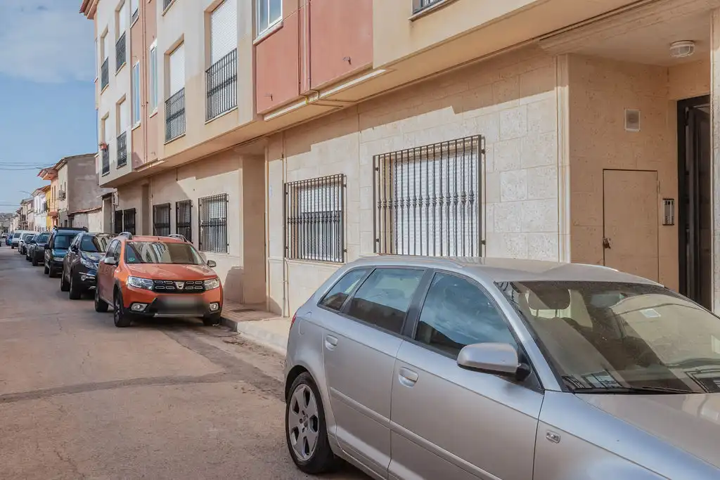 Vista exterior de Pis en venda en San Clemente amb Traster