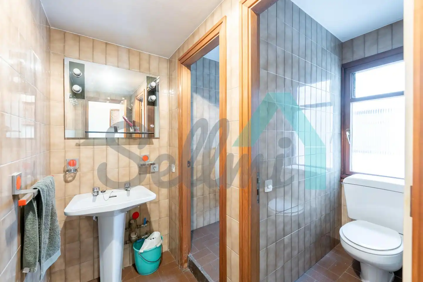 Flat with terrace for sale in Calle Alonso de Quintanilla, imagen 16