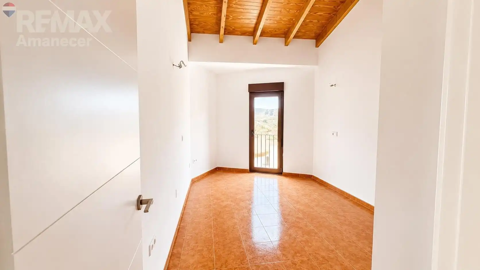 Casa adosada en venda en Relleu amb Aire condicionat, Calefacció i Jardí privat