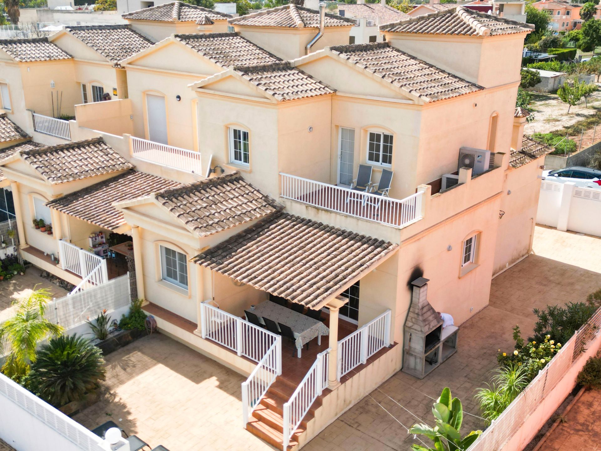 Exterior view of Single-family semi-detached for sale in Calpe / Calp  with Air Conditioner, Terrace and Furnished