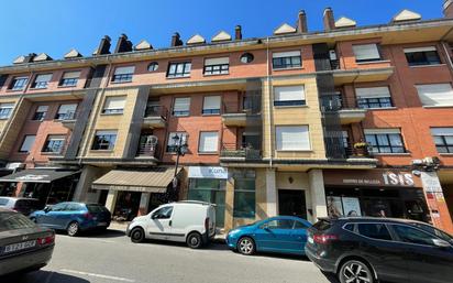 Exterior view of Flat for sale in Oviedo 