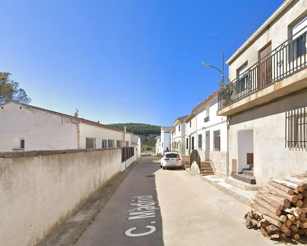 Exterior view of Houses for sale in El Cañavate  
