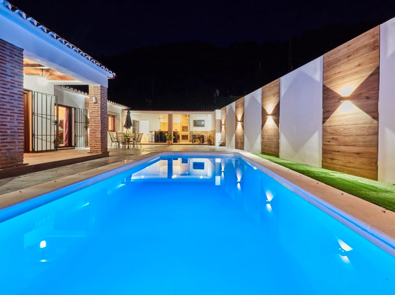 Country house for sale