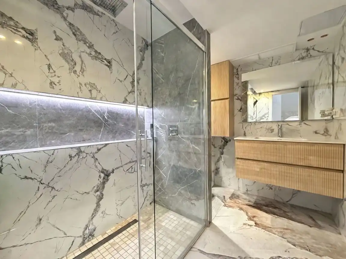 Bany de Casa o xalet en venda en Azuqueca de Henares amb Aire condicionat, Calefacció i Terrassa