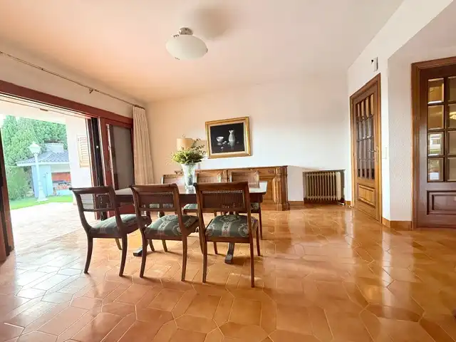 Menjador de Casa o xalet en venda en Benicasim / Benicàssim amb Jardí privat, Terrassa i Piscina