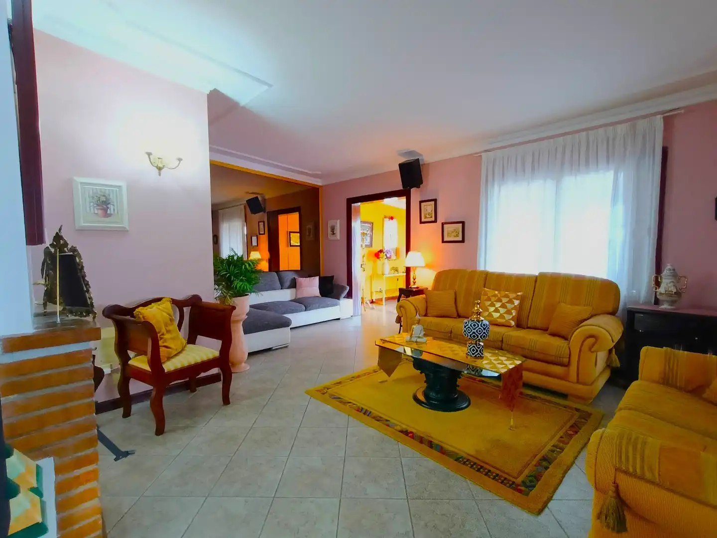 Wohnzimmer von Haus oder Chalet zum Verkauf in San Cristóbal de la Laguna mit Privatgarten und Abstellraum