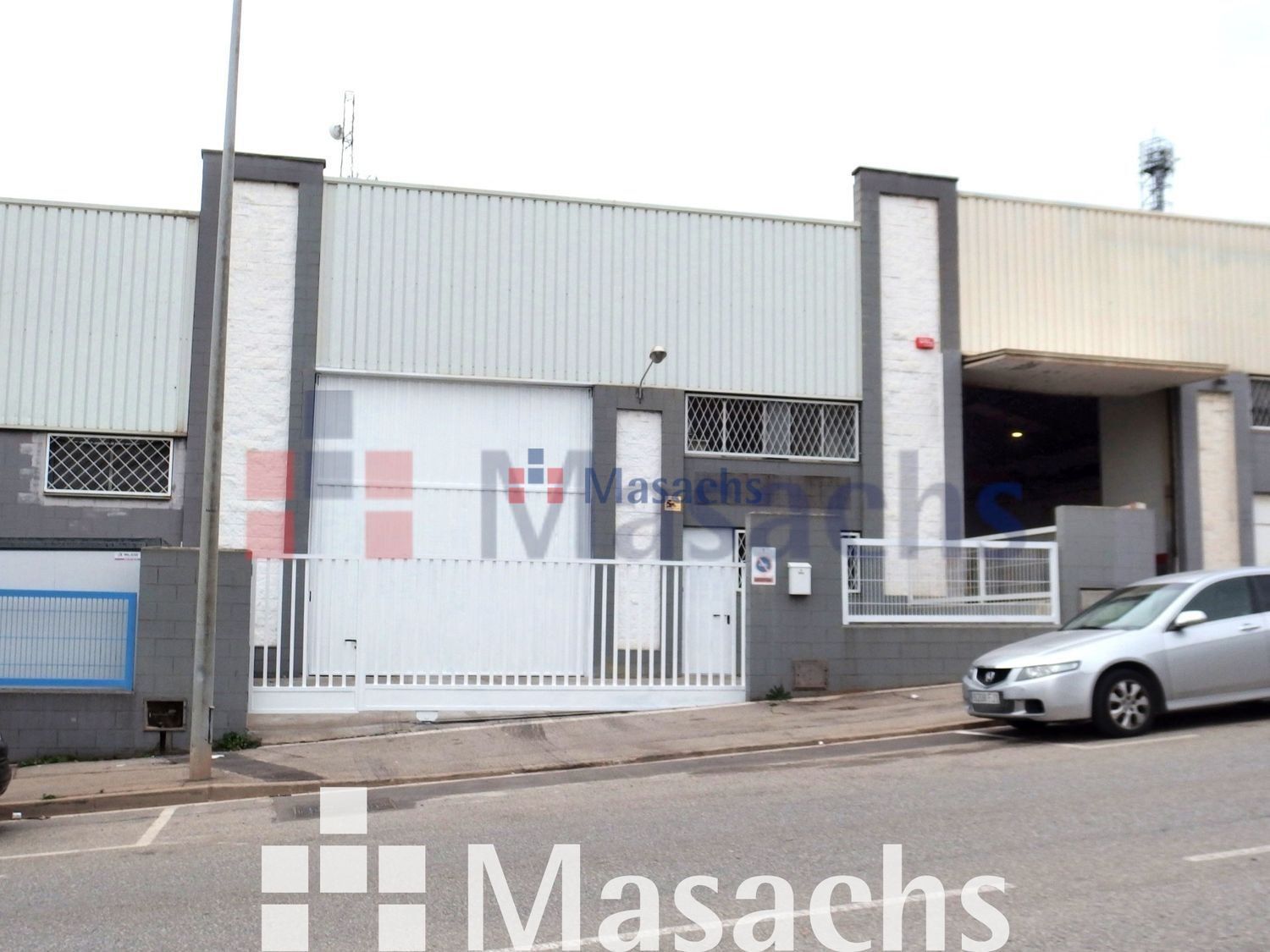 Exterior view of Industrial buildings to rent in Rubí
