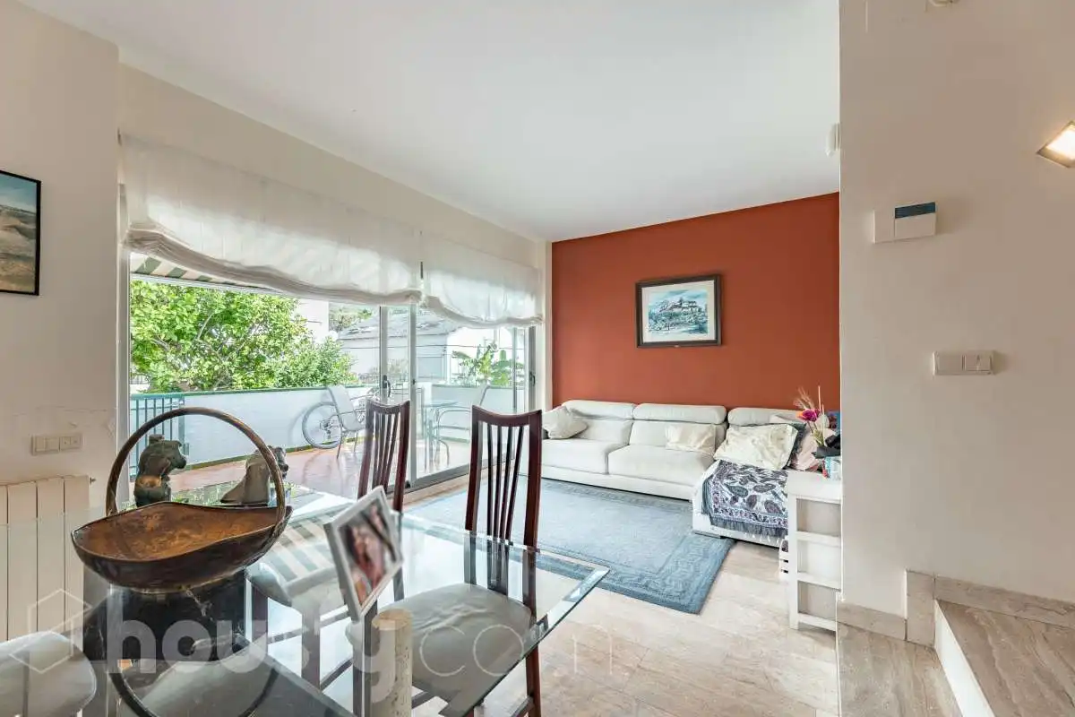 Adosado con piscina en venta en Avenida 315 ., imagen 3