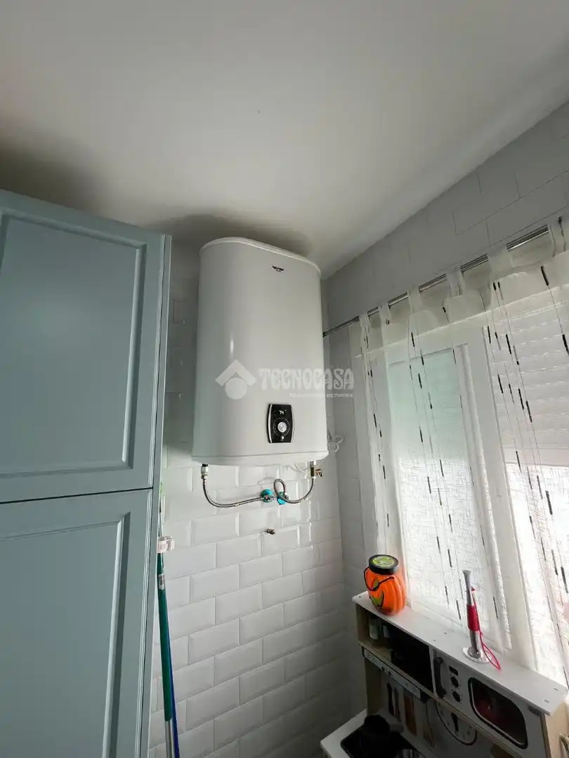 Baño de Piso en venta en Sevilla con Calefacción, Terraza y Amueblado