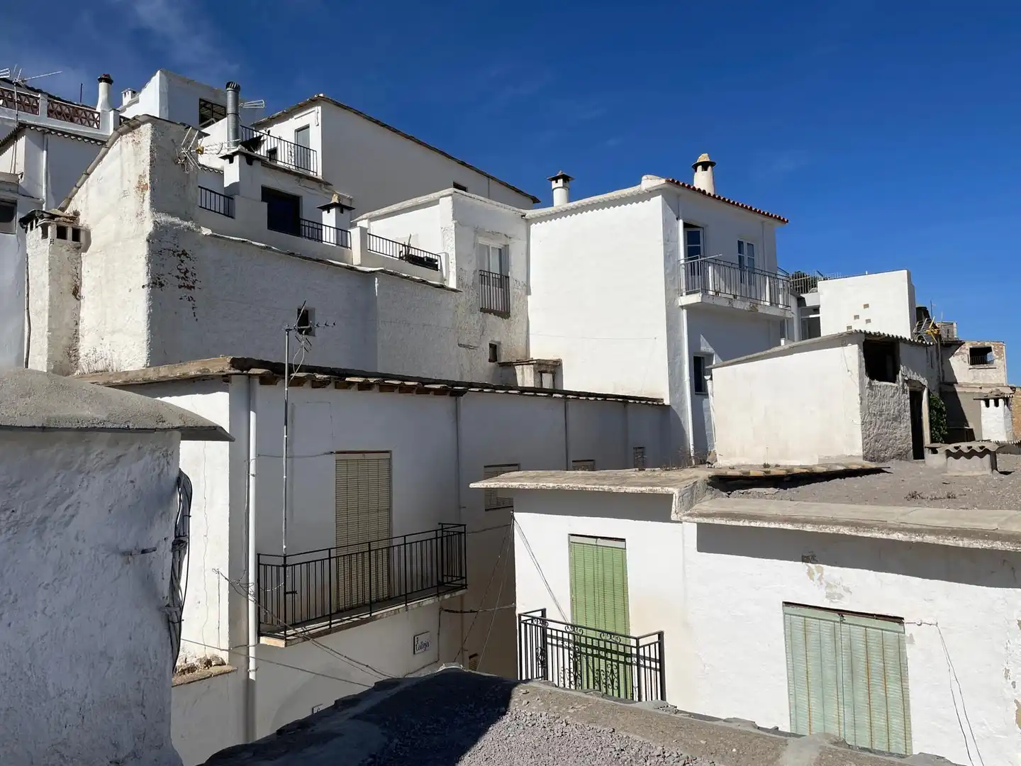 Vista exterior de Casa o xalet en venda en Alpujarra de la Sierra amb Aire condicionat, Calefacció i Terrassa