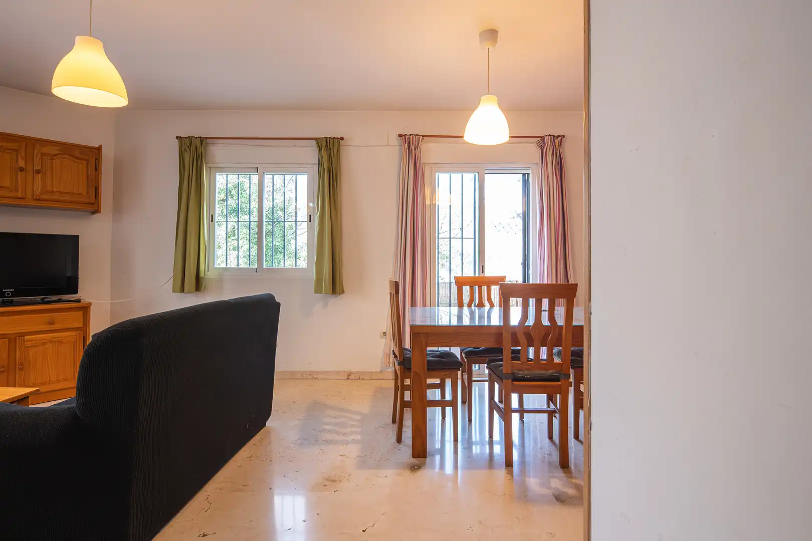 Comedor de Piso en venta en Güéjar Sierra con Aire acondicionado, Terraza y Amueblado