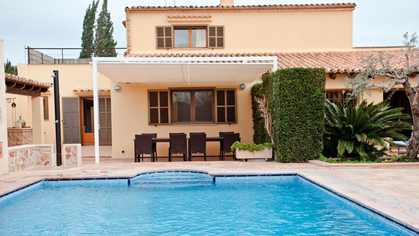 Swimming pool of Country house for sale in Pollença  with Air Conditioner, Heating and Private garden