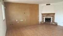 Single-family semi-detached for sale in C/ Los Espejos, Villanueva de la Torre, imagen 2