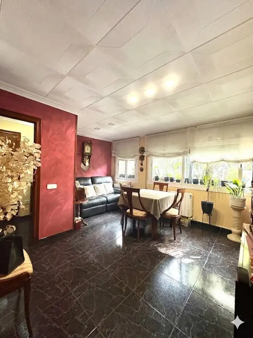 Piso en venta en Carrer Santa Cecília, Ca n'Anglada