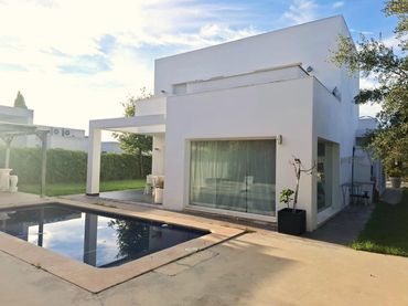 Villa con piscina in vendita a El Pilar