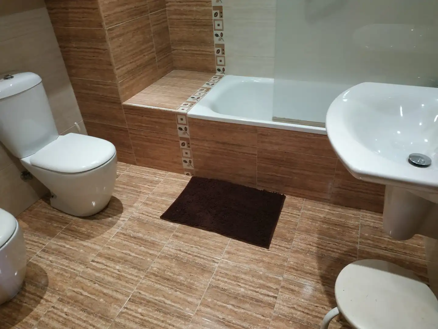 Baño de Piso de alquiler en Valencia con Amueblado, Horno y Lavadora
