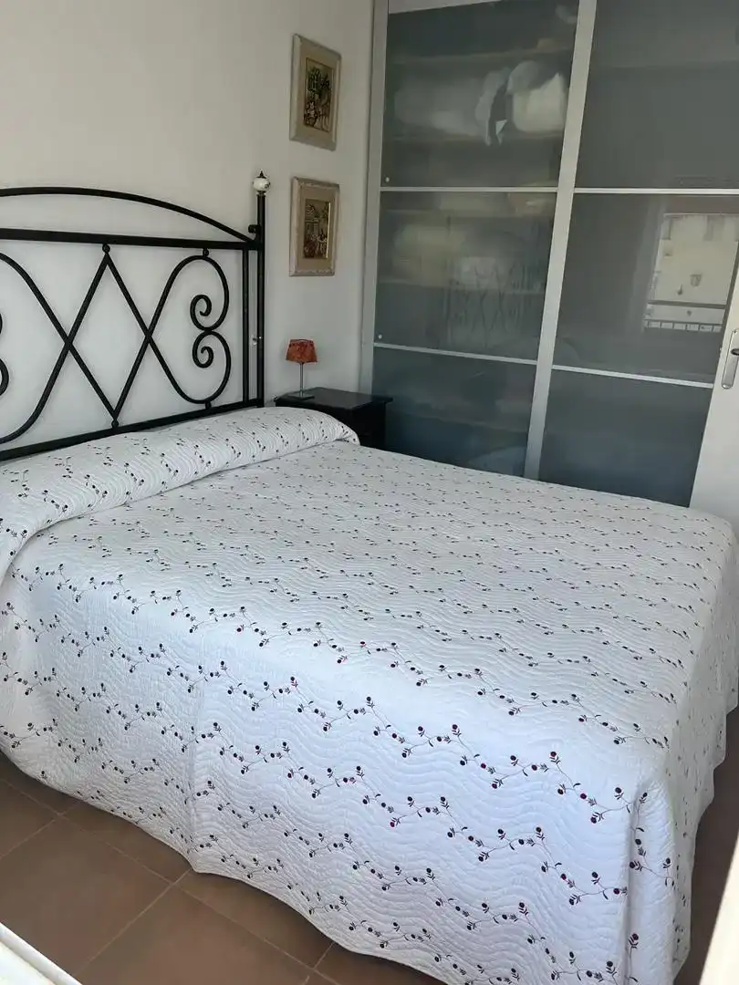 Habitación de Piso en venta en Sant Pol de Mar con Horno, Lavadora y Microondas