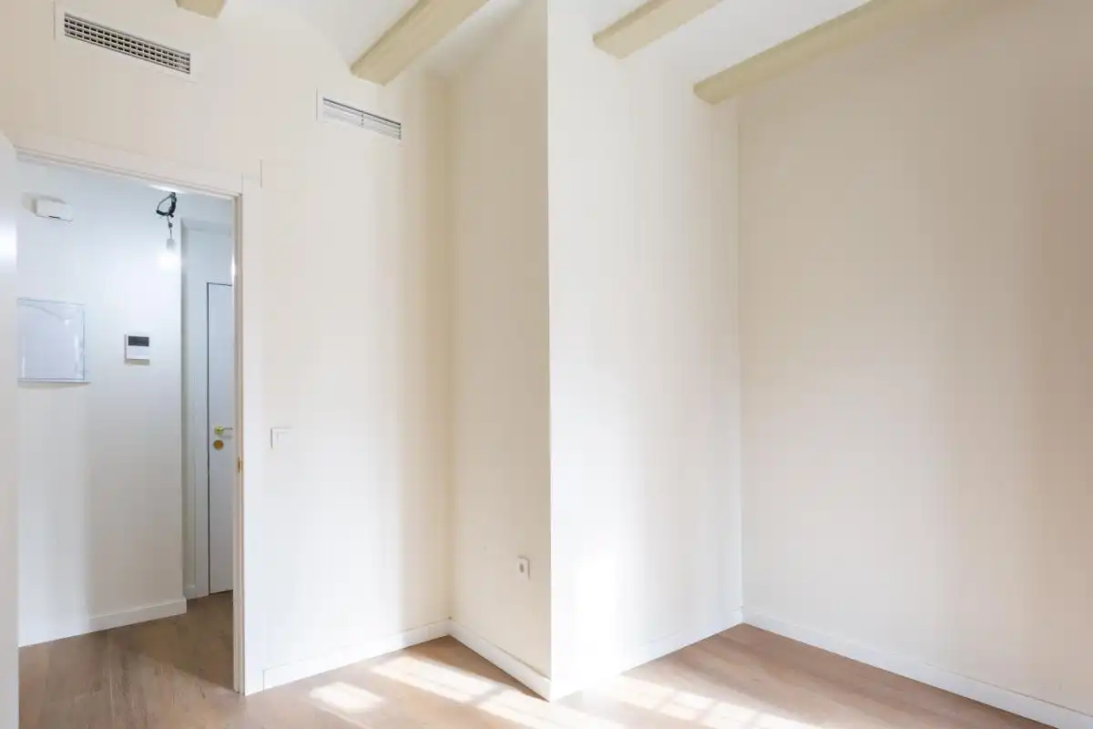 Wohnung zum Verkauf in Torrent mit Klimaanlage, Heizung und Terrasse