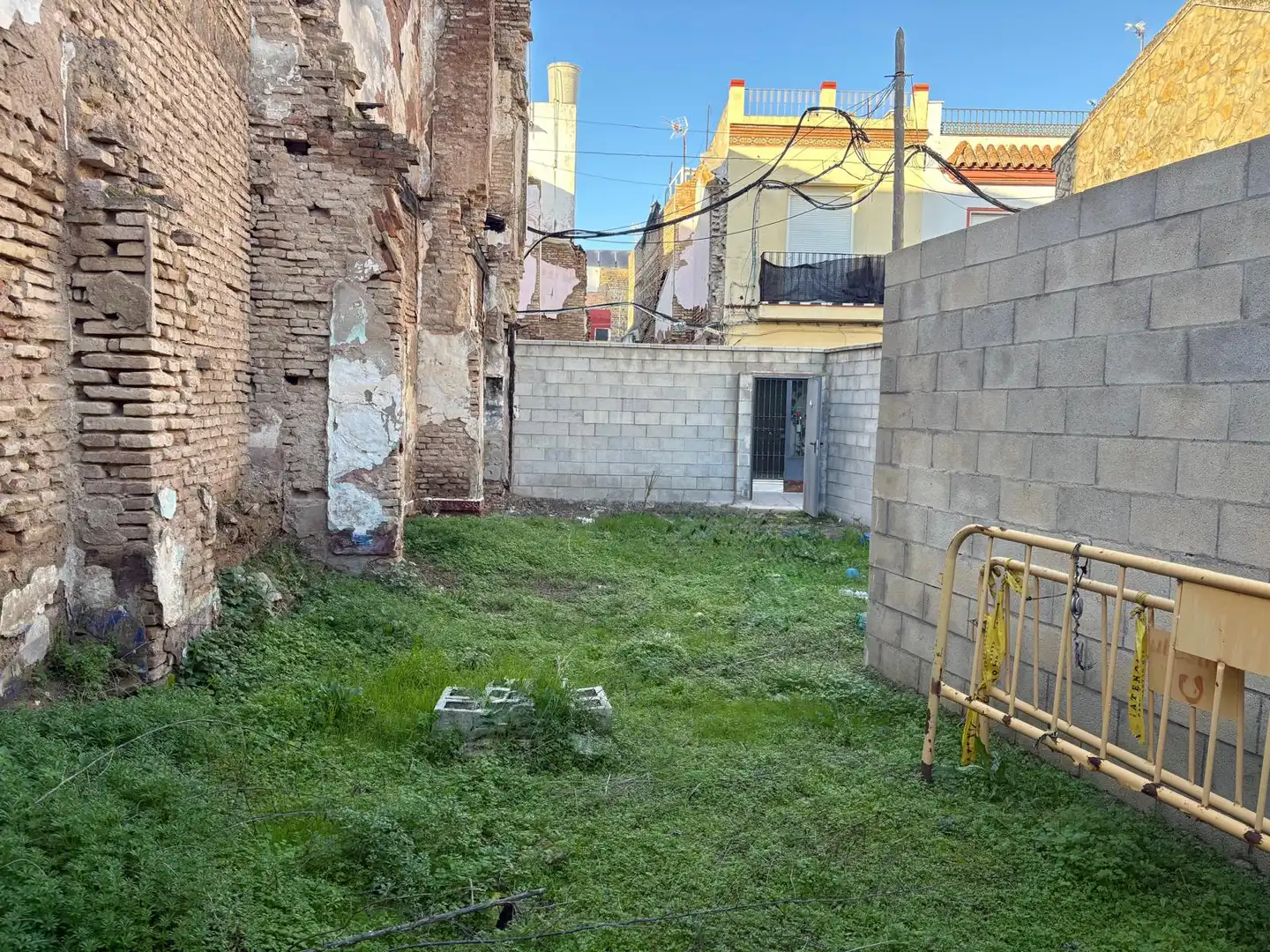 Terreny residencial en venda a Calle Pilar García, imagen 4