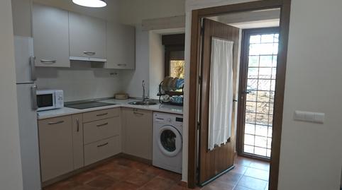 Foto 4 de Casa adosada en venta en Calle Real, 35, Navarredonda de Gredos, Ávila