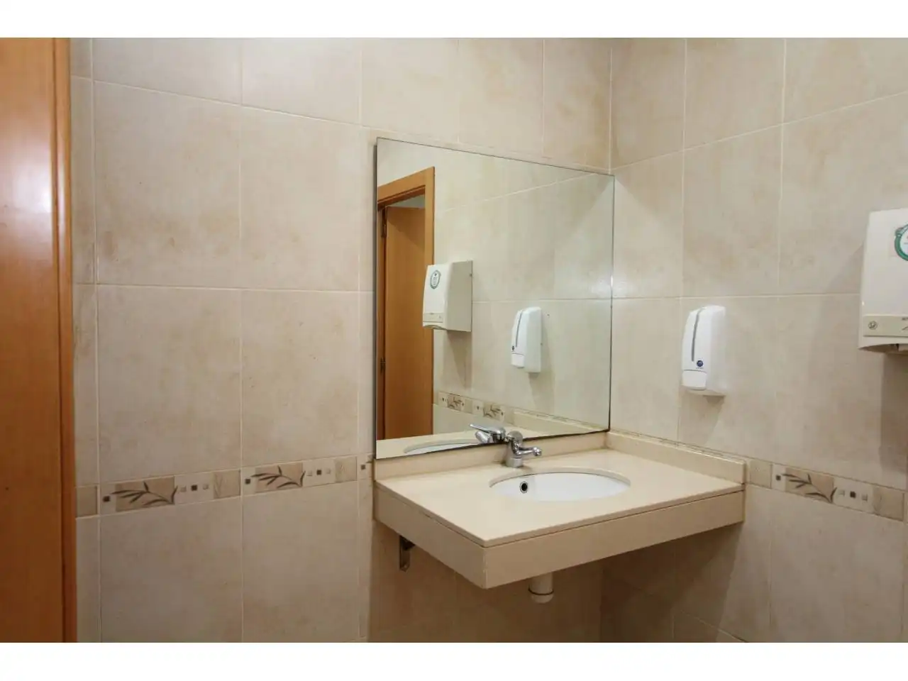 Local comercial en venta en Avenida Vidreres esq. Masia del Roser, imagen 34