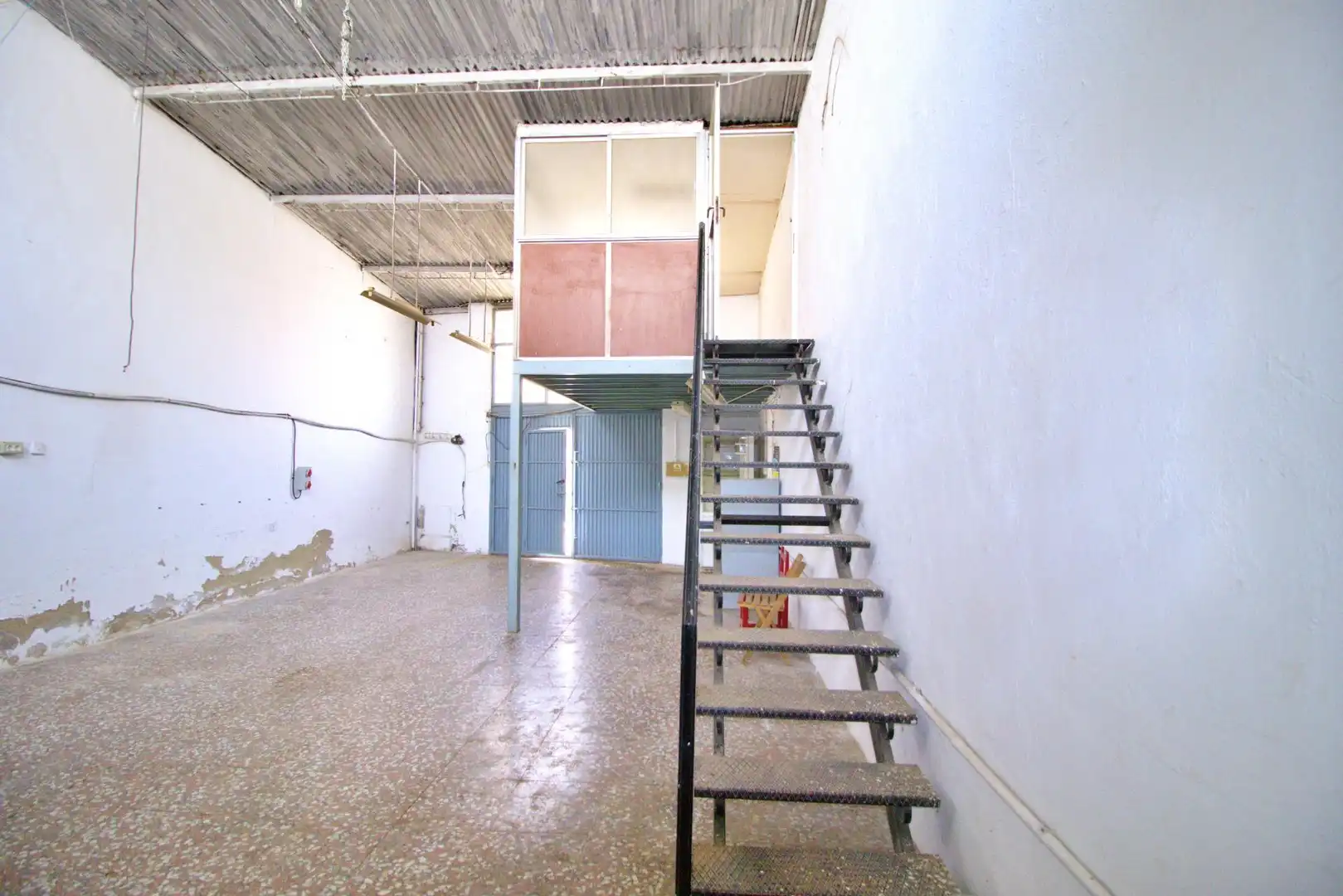 Nau industrial en venda en Elche / Elx