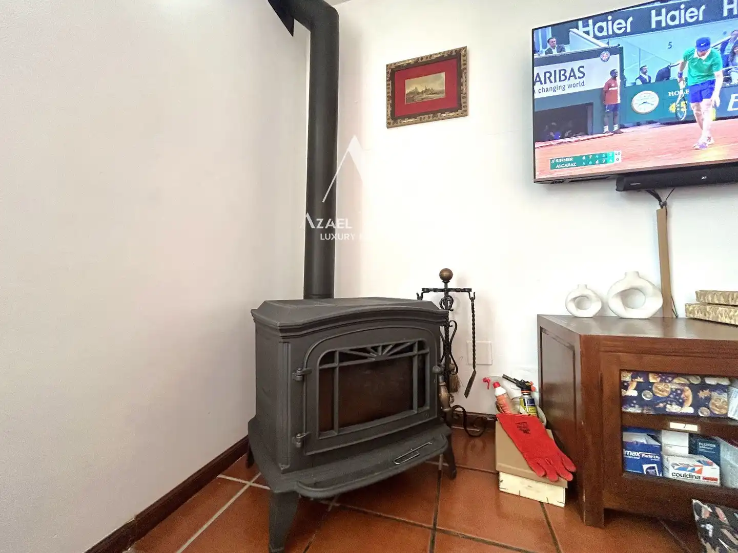 Sala de estar de Casa adosada en venta en Cabezón de la Sal con Calefacción, Jardín privado y Terraza