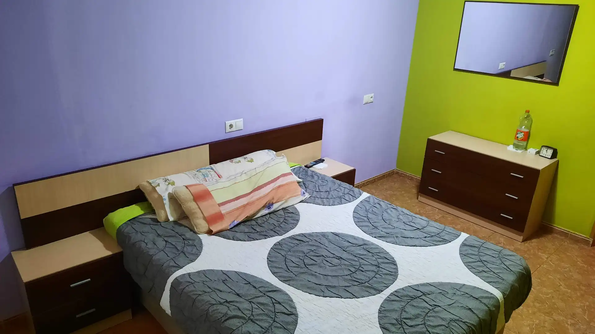 Schlafzimmer von Einfamilien-Reihenhaus zum Verkauf in Vinaròs mit Klimaanlage, Heizung und Privatgarten