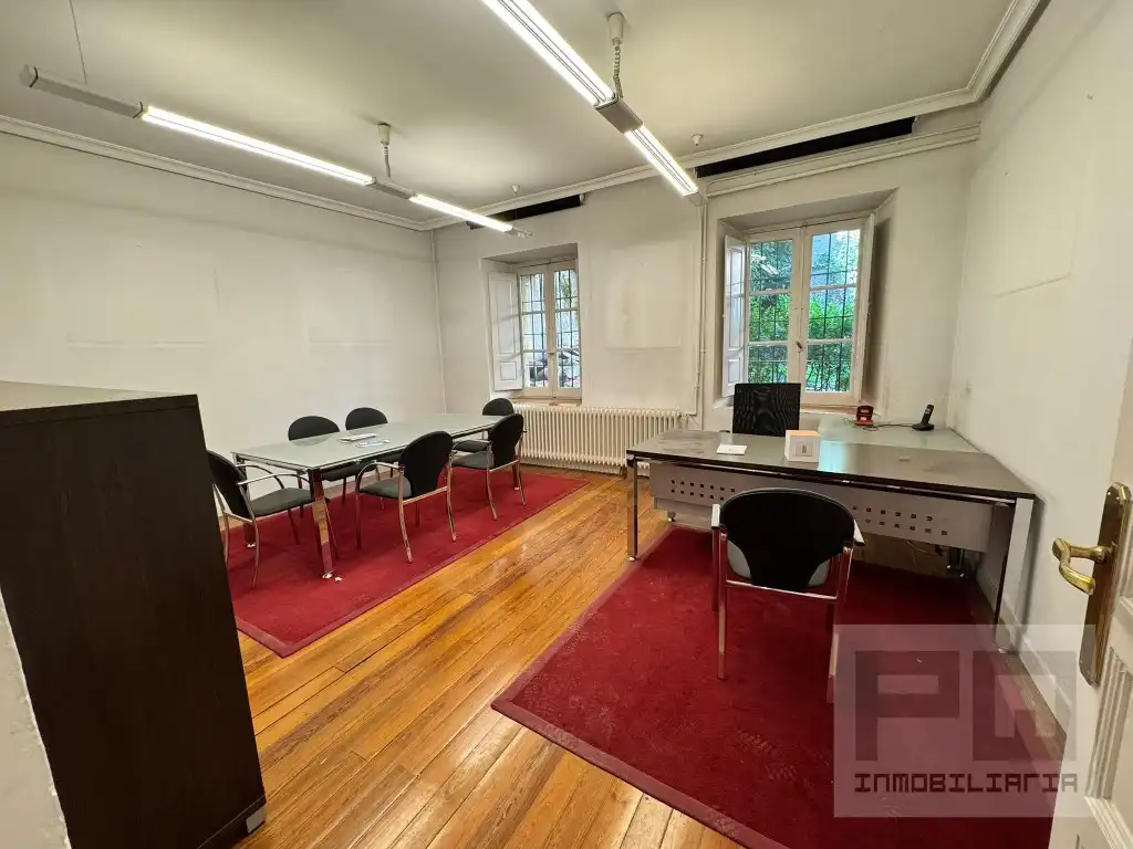 Ground floor for rent in Calle Arevalo, Centro