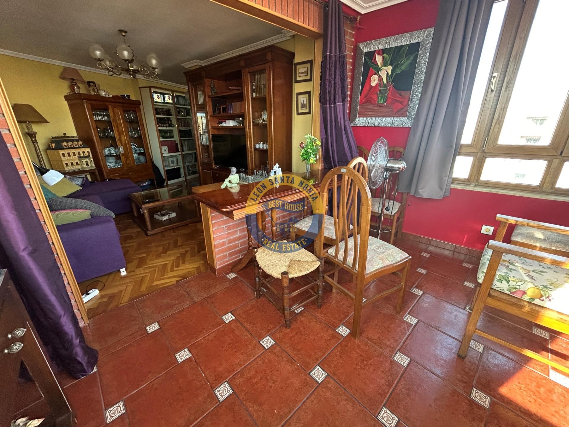Flat for sale in León Capital   with Heating, Parquet flooring and Terrace