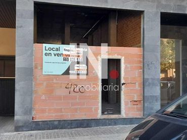 Locale commerciale in vendita a Guillem de Rosselló