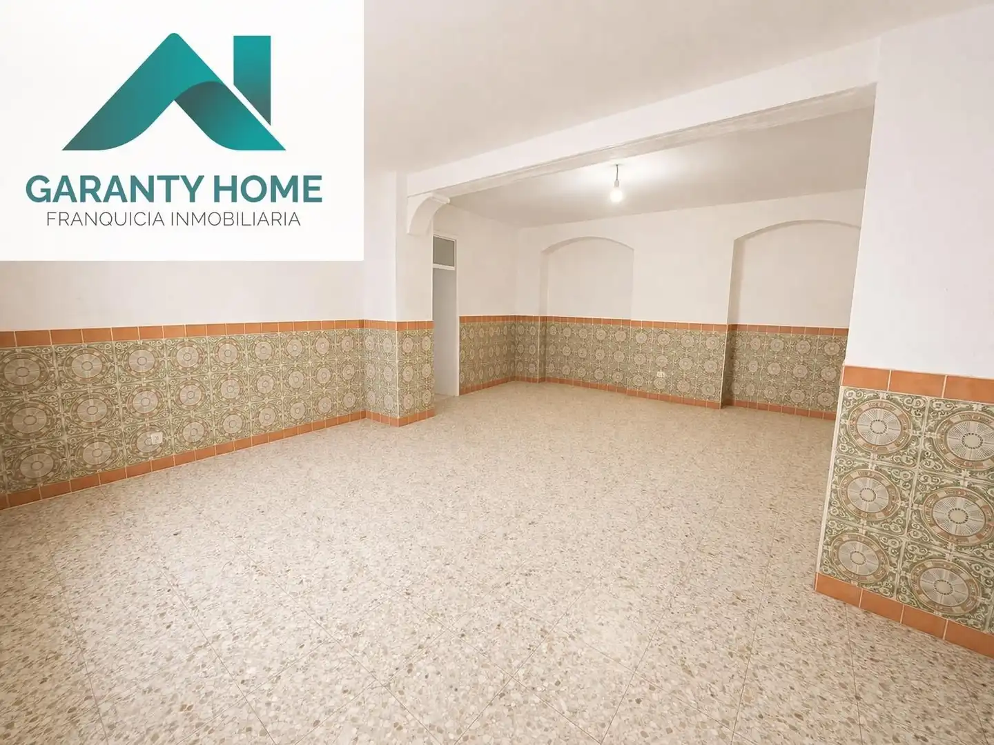 Casa o xalet en venda en Torredonjimeno amb Aire condicionat, Terrassa i Traster