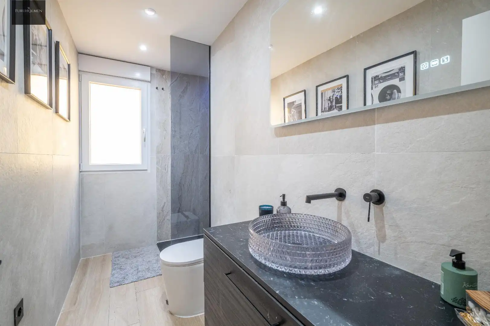 Bathroom of Duplexes for sale in Alhendín  with Air Conditioner, Heating and Storage room
