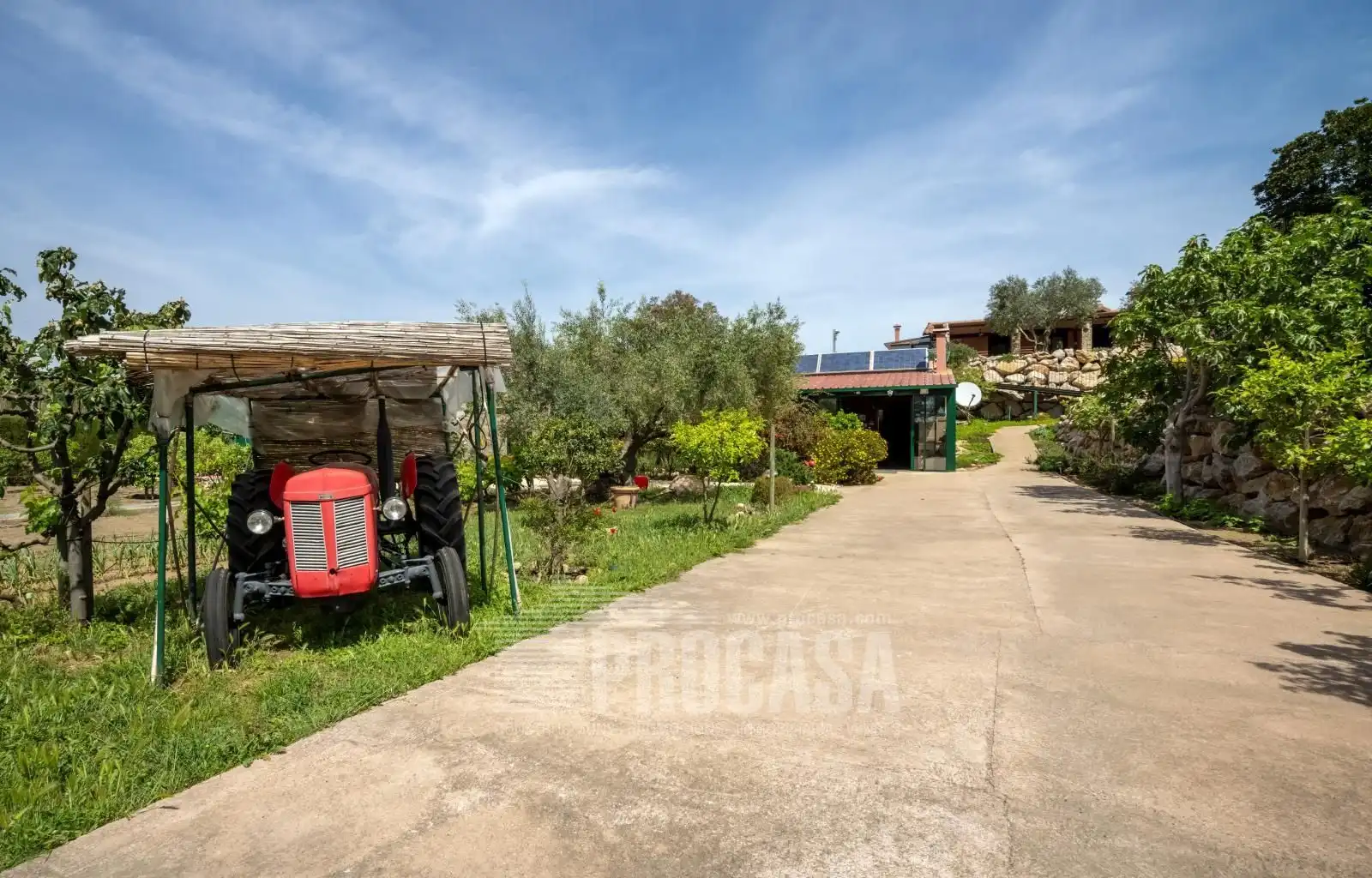 Garden of Houses for sale in Masarac i Vilarnadal  with Air Conditioner, Storage room and Swimming Pool