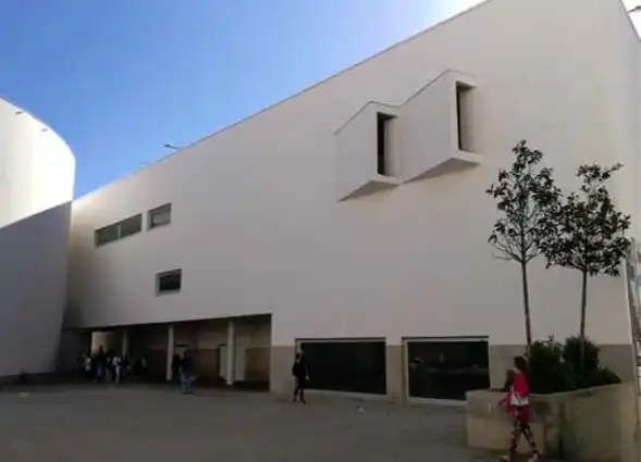 Edifici en venda a Ps Revellín , Centro