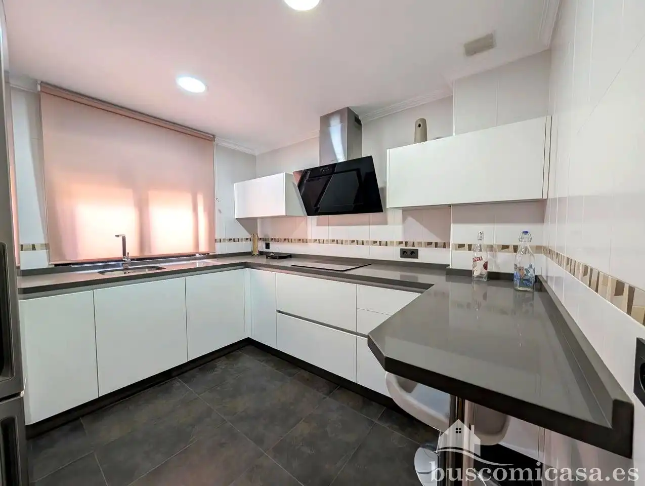 Cocina de Piso de alquiler en Linares con Aire acondicionado, Terraza y Amueblado