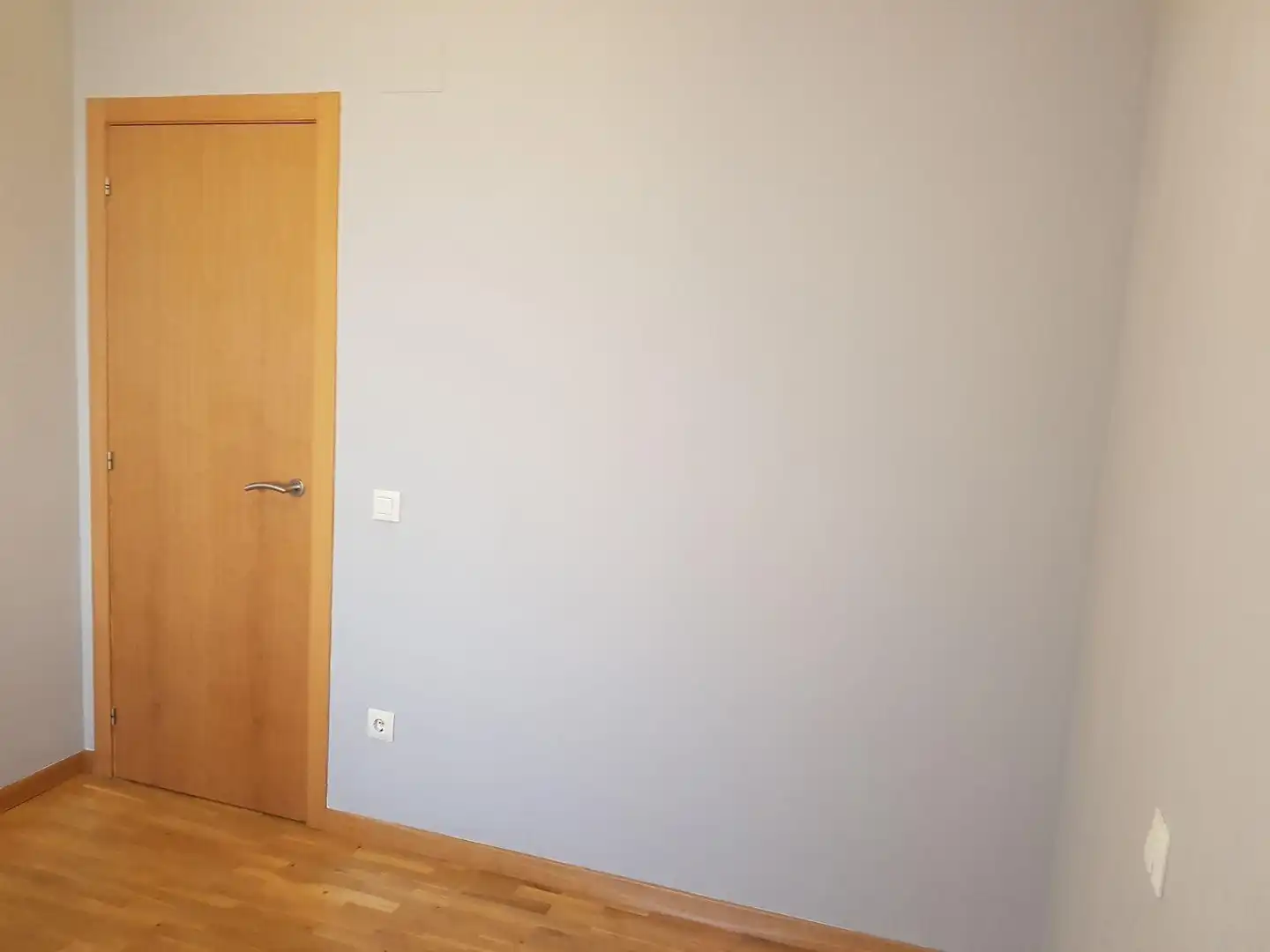Habitación de Ático en venta en Venta de Baños con Calefacción, Parquet y Terraza