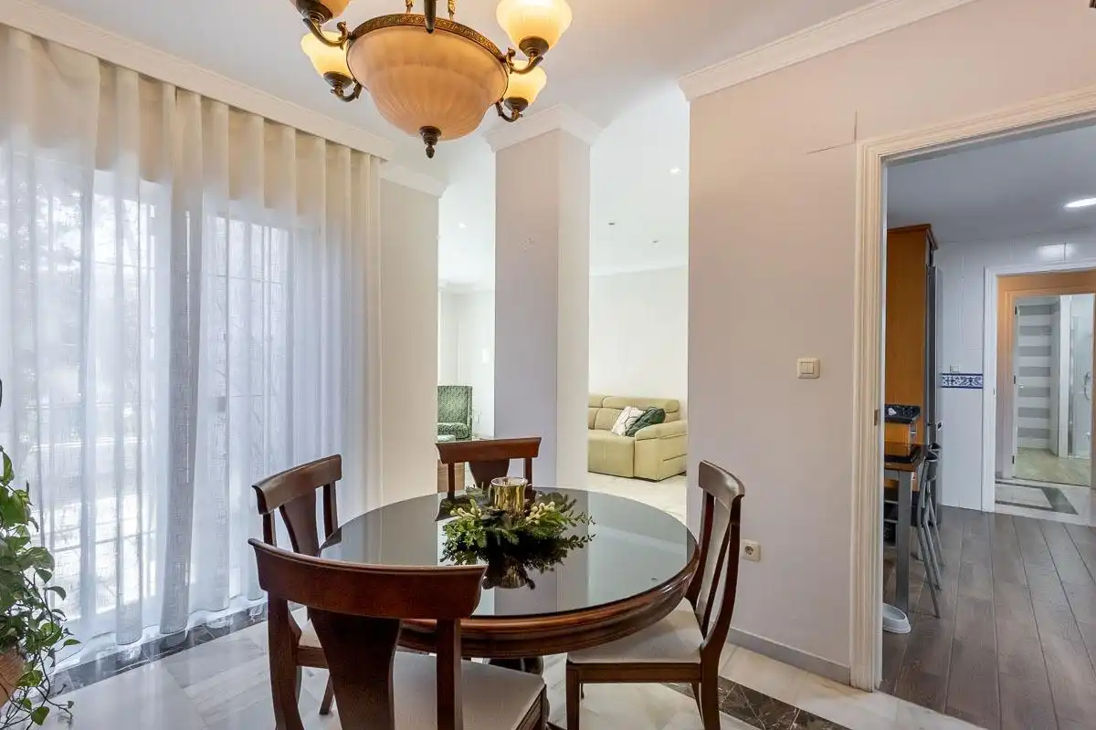 Comedor de Casa adosada en venta en Motril con Terraza y Alarma