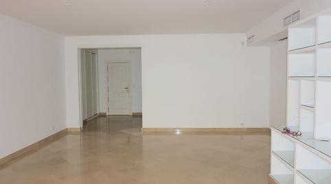 Photo 5 of Planta baja for rent in Divina Pastora, Marbella