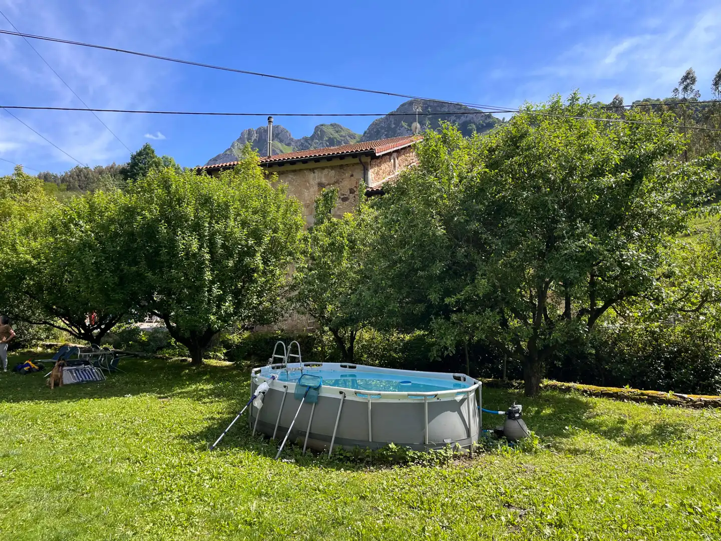 Piscina de Finca rústica en venda en Elorrio amb Jardí privat, Terrassa i Moblat