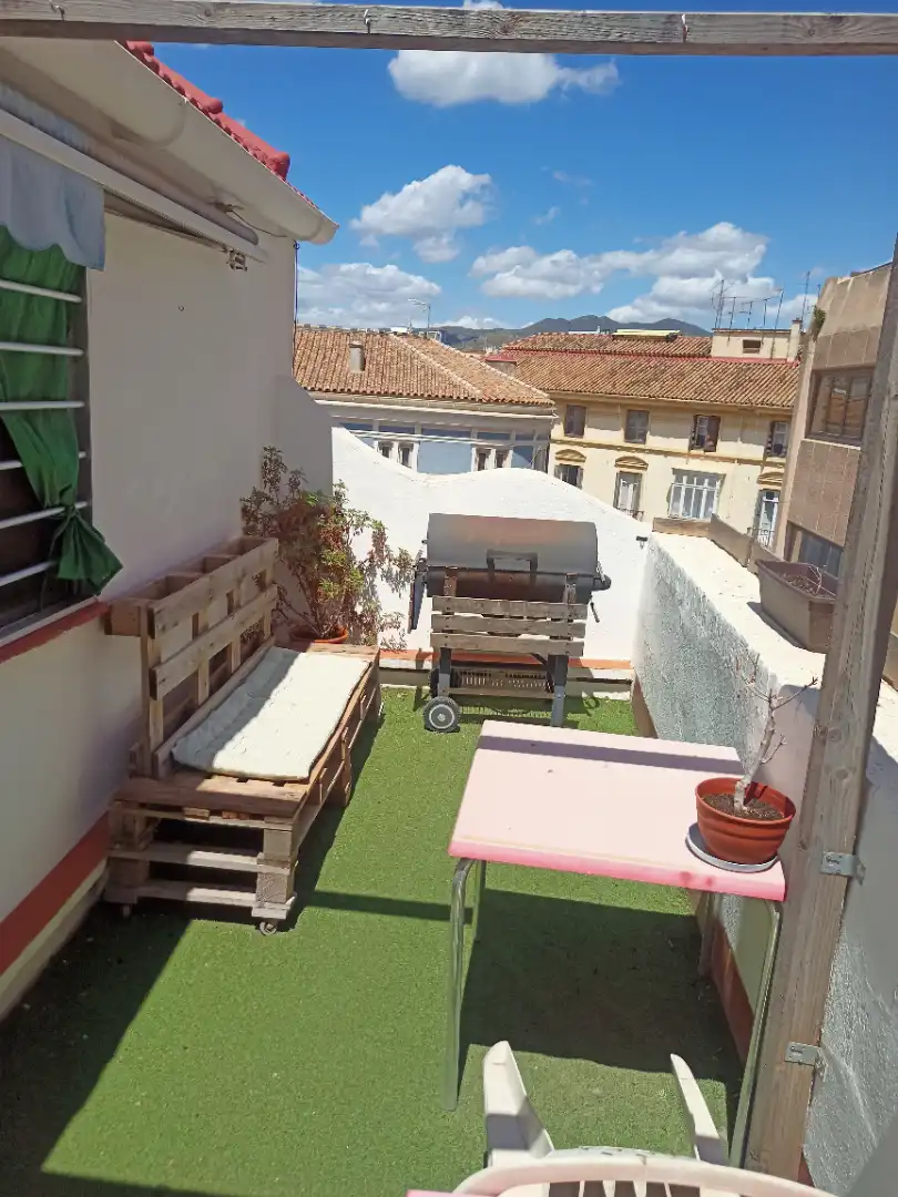 Penthouse with lift to rent in Calle Sancha de Lara, imagen 2