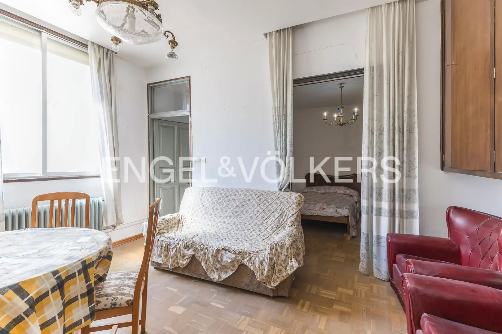 Living room of Flat for sale in Madrid  with Heating